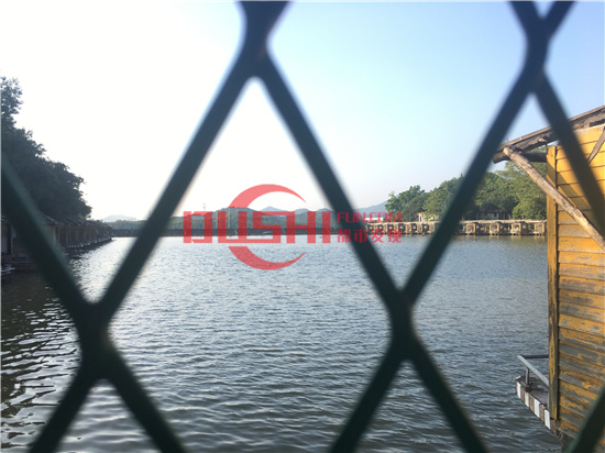西丽湖度假村：千米画廊环湖而行