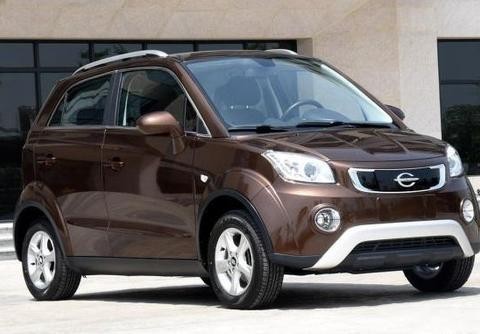 李嘉诚砸50亿造车，马云看了笑翻天