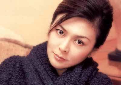 关之琳当年被塞高尔夫球真相, 疑跟刘嘉玲等人有关