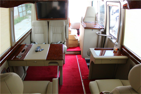 丰田考斯特11座经典商务车内饰配置单官方指