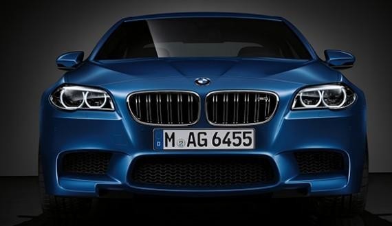 BMW M5 宝马应有的样子！不要多看，会上瘾！