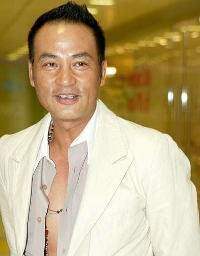 关之琳当年被塞高尔夫球真相, 疑跟刘嘉玲等人有关