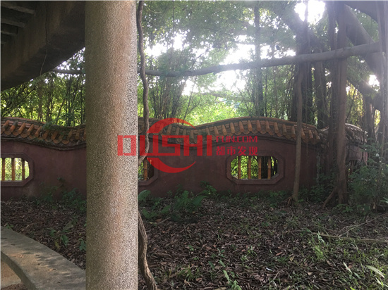 西丽湖度假村：千米画廊环湖而行