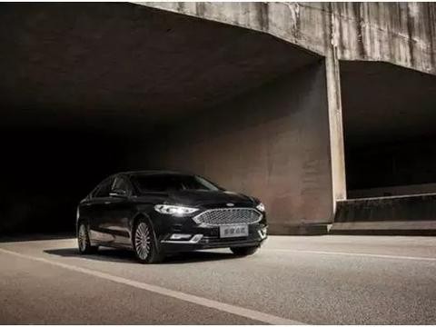 与新蒙迪欧相处的日子里我体会到什么叫“技多不压身”