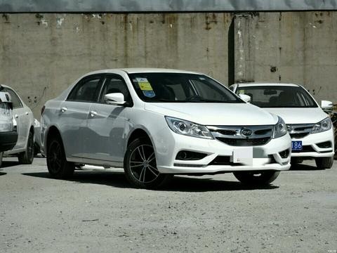 售价仅6万，全系远程启动自动空调、空间比宝来大配置同级别无敌