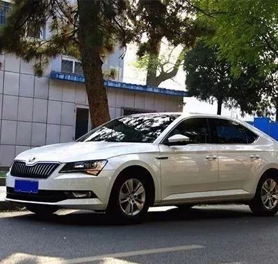 价格比迈腾便宜，养护费用又低，它是实用派家庭首选！