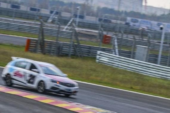 “超吉联赛”连续办11年，最高5万大奖，吉利为啥搞平民赛事