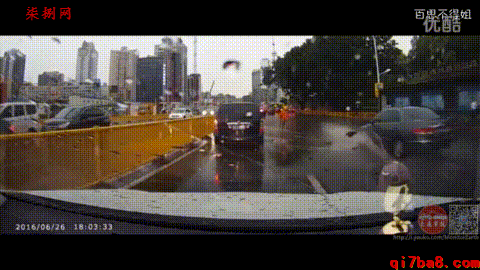 搞笑gif:这我猜到了开头,没想到结局是这样