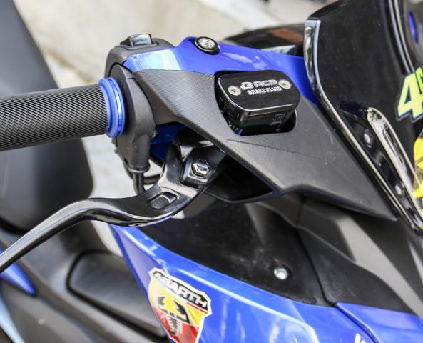 2017款雅马哈NVX 155\/Aerox 155 Movistar踏板