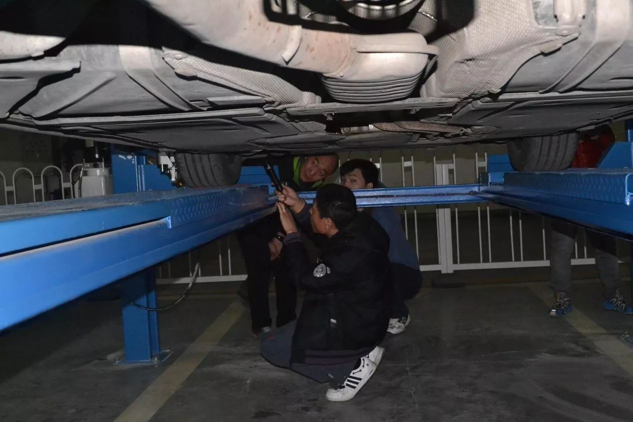 如何挑选靠谱二手车?这些雷区老司机都不知道,看完不再被忽悠