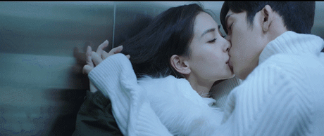 电影中拍吻戏的3种方法,杨幂最敬业,有人全靠一层膜!