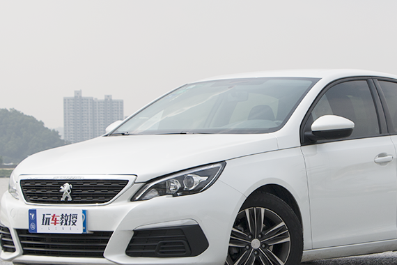 真的！这车销量比不上朗逸思域，但行驶质感与做工太Diao了