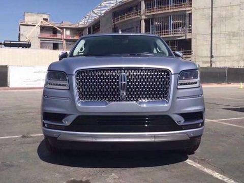 全国首批林肯领航员到港, 霸气威武不到100万, 还买啥路虎揽胜