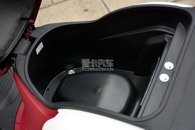 可爱即是正义 五羊-本田塔帕100实拍