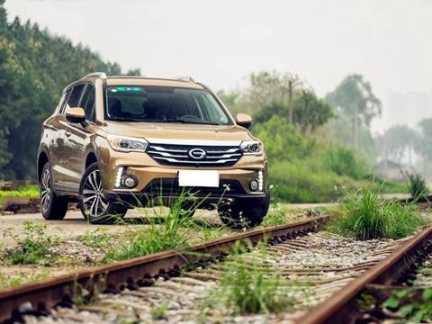 广汽传祺GS4销量稳坐国产SUV前三，看看车主们怎么评价这款车