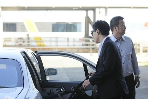 奥运第一车，这辆奔驰用16年都不舍得换，但家族捐款却超过150亿