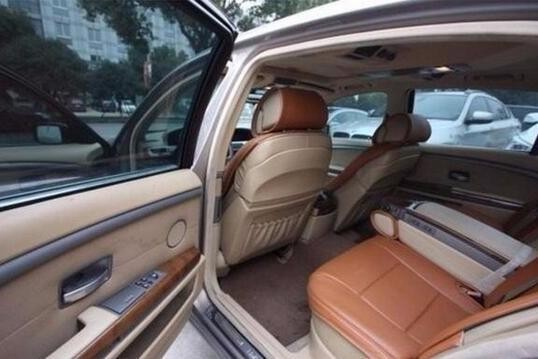 宝马车落地价117万，现在只需要9万，超有面子！