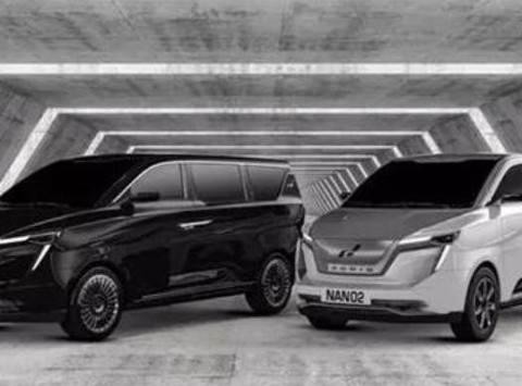 国产最牛纯电动MPV，一发布就预定5000台，颜值不输丰田埃尔法