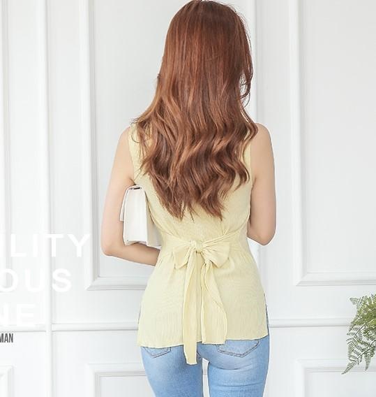 美女个性风格牛仔裤，穿出满屏的潮流时尚美感