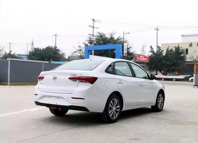 朗逸耐磨 轩逸超级大沙发 英朗喝油大户 这三者你要买谁?