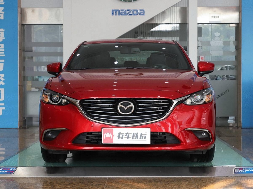 17.58万起,外形拉风、操控好的轿跑B级车新款到店!