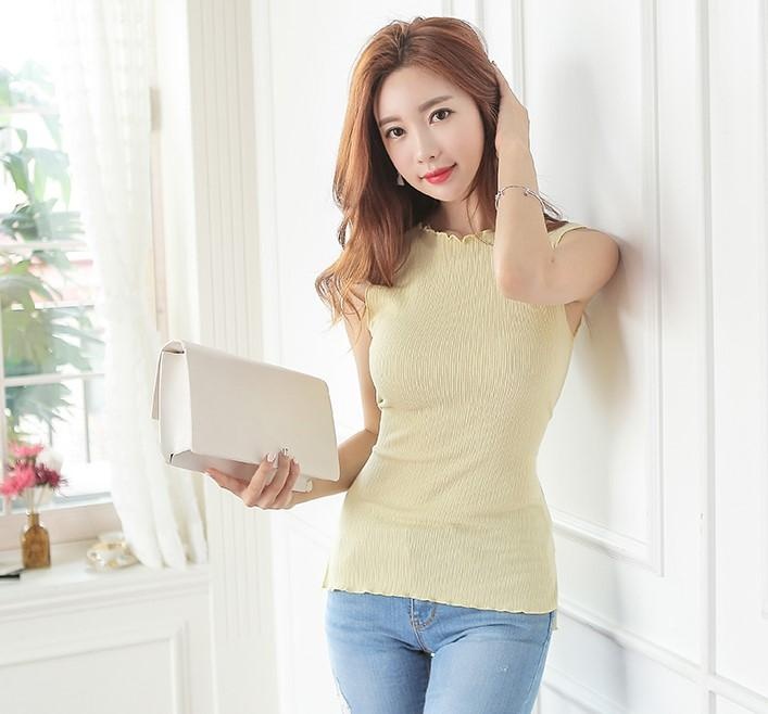 美女个性风格牛仔裤，穿出满屏的潮流时尚美感