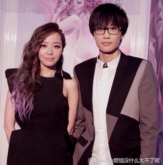 盘点许嵩娱乐圈内的女性好友，最后一位居然传出绯闻