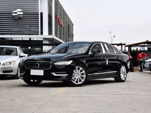 三款低调豪华中大型车对BBA的动力反击,你挺谁?