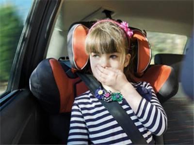 家里人晕车,买车和开车需要注意什么?