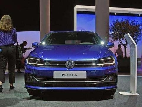 全新大众POLO上市，颜值比飞度漂亮，比福克斯还实用，仅7万多