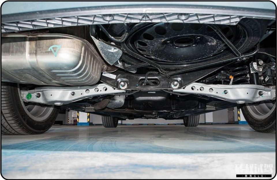 6座、大空间,15万最适合家用的合资车就是TA!