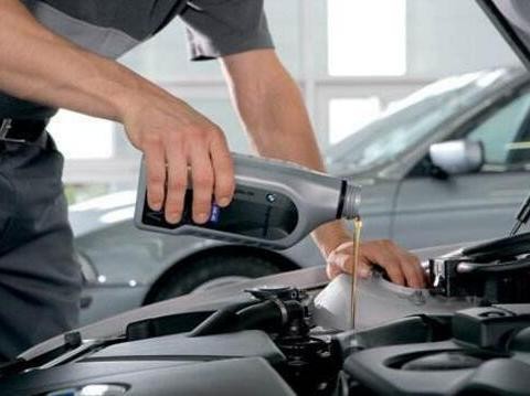 老司机提醒你：汽车做完保养别着急开，这3个地方更需要检查