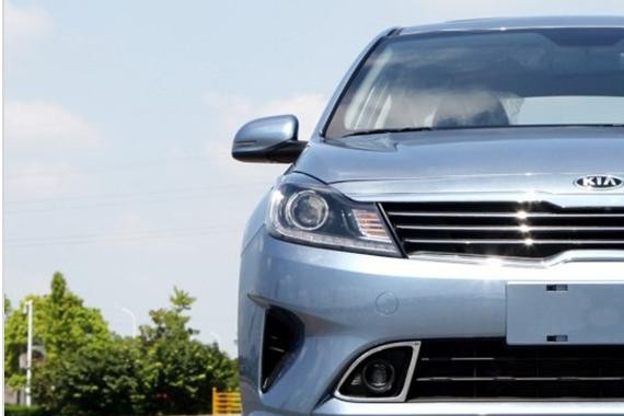 所以，给你一款全新合资紧凑型车，才卖7万你买么？