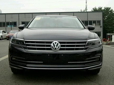 大众打脸了！这款旗舰车扬言教训A6，如今28万都没人要