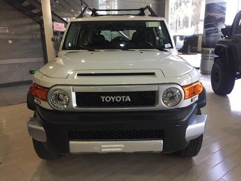 2017款丰田FJ酷路泽中东版现车再现经典动力马力升级体验