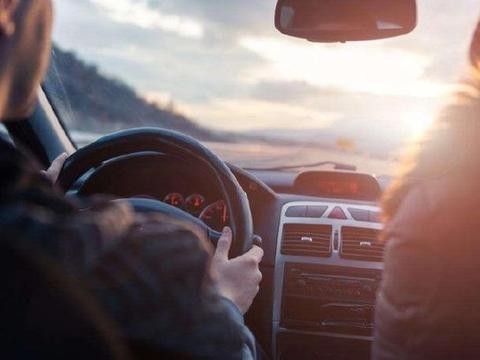 撩妹神器！这款秒杀思域的国产性能车仅售11.88万