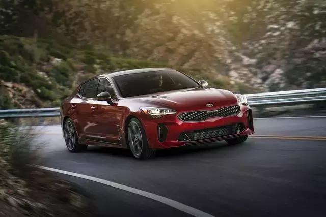 为赛道而生的跑车 这车有点狂 性能新巅峰