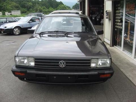 尼桑还生产过桑塔纳，配置真不错，很多人不知道罢了