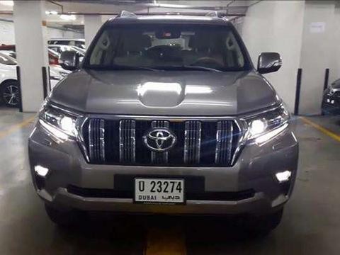 全球首提18款丰田普拉多正式挂牌, 这颜值简直逆天, 仅售35万