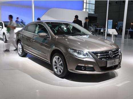 号称国产最帅轿跑, 长4米8, 配全景天窗梦幻内饰, 1.8T才10万