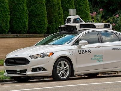 2.5级特斯拉 3级奥迪 你们离满级自动驾驶还差的远呢！