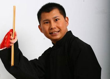 郭德纲最爱的弟子，叛变后手撕师傅结婚半年就离婚如今沦为跑龙套
