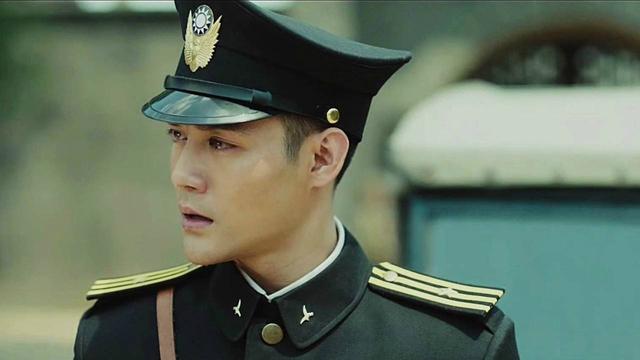 他曾被胡歌当众表白, 不仅娘娘腔、制服控, 如今