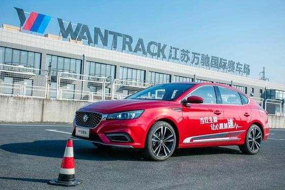 除了今晚上市的价格，名爵6的面子里子都在这里了