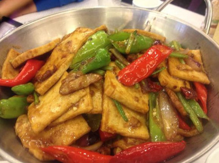 嫂子做饭太好吃,怪不得小侄子胖胖的,味道让人回味无穷