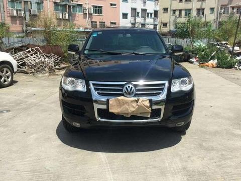 3分钟秒懂，10年车龄的大众途锐贱卖9万却无人理睬