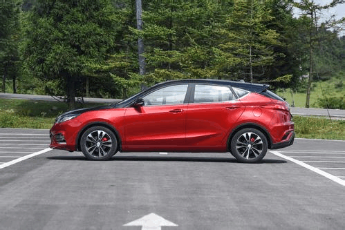 中国最美两厢车, 售8万 成为大众polo的劲敌!