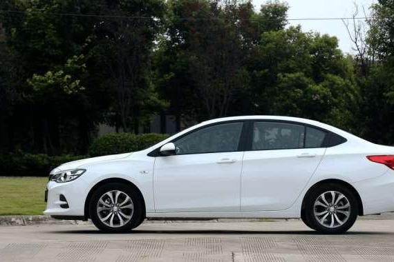 捷达要失宠, 这款合资车6万起售配发动机启停, 家轿省油新王者