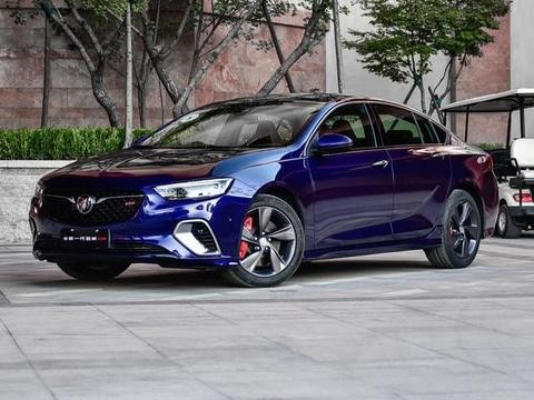 高颜值轿跑，2.0T+9AT，6秒破百，卖18万够资格叫板奔驰C吗？