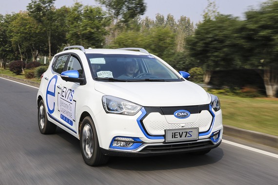 庖丁解“电” 江淮iEV7S背后的比克芯